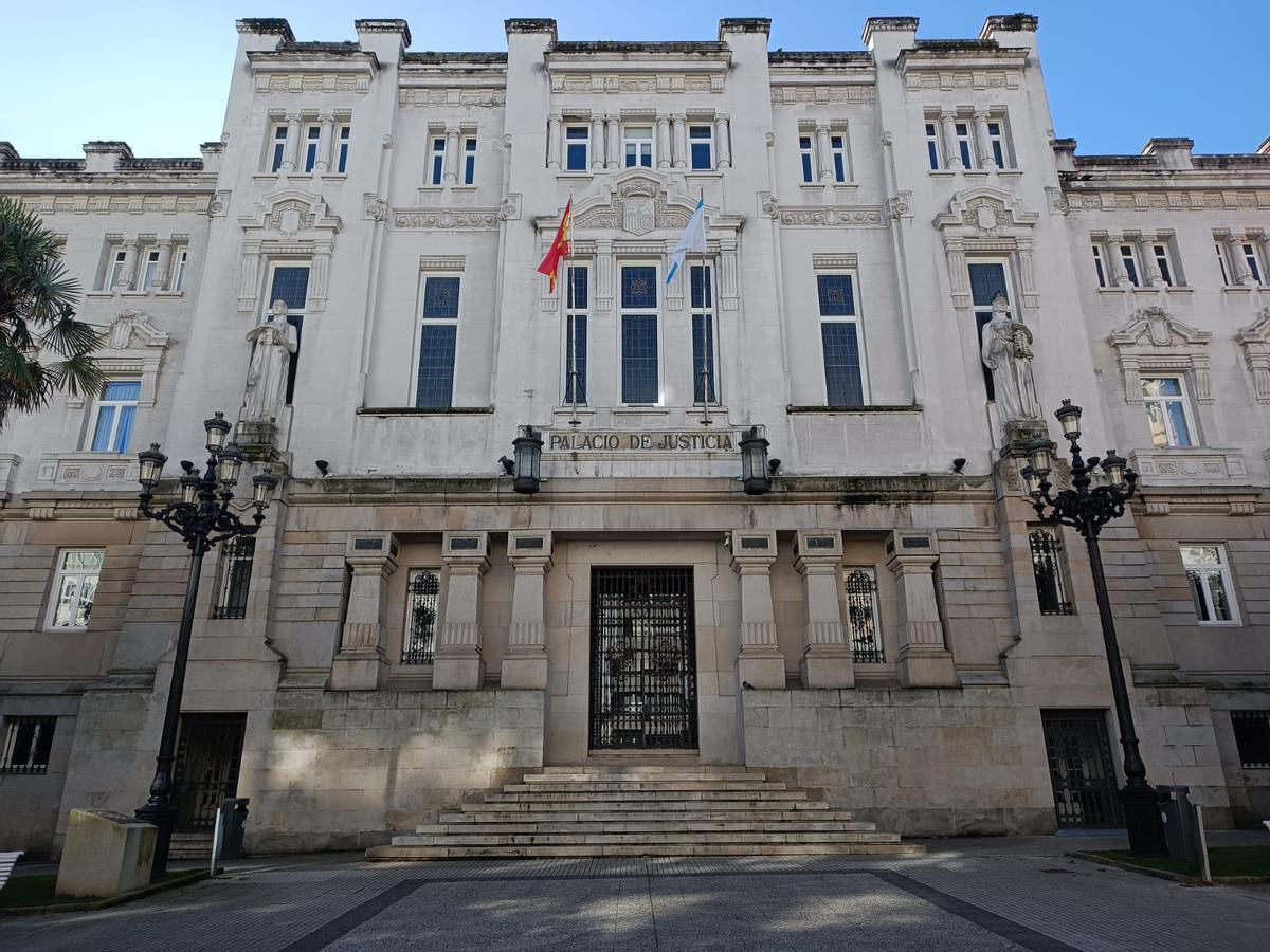 Edificio institucional del Tribunal Superior de Xustiza de Galicia, con sede en A Coruña.
