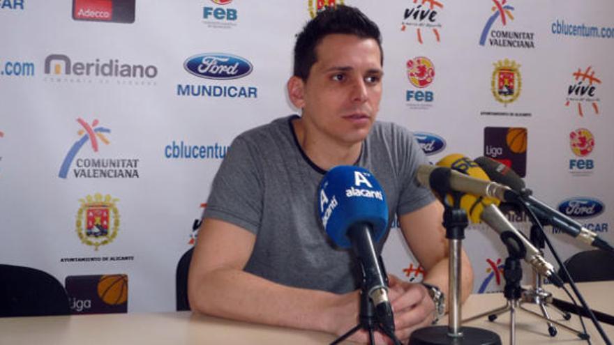 Rubén Perelló hoy en la rueda de prensa