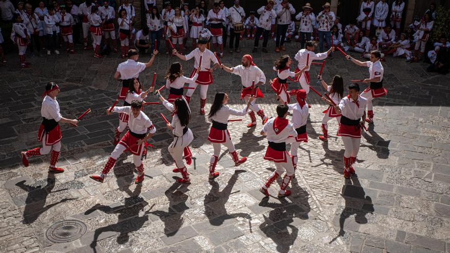 Guia de Caramelles a la Catalunya central: dies, hores i colles participants