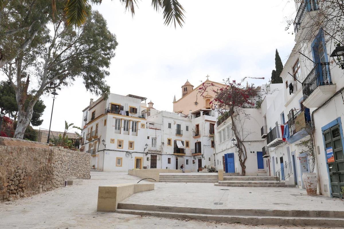 Las obras finalizadas en Dalt Vila por el Ayuntamiento de Ibiza, en imágenes. Las obras finalizadas en Dalt Vila por el Ayuntamiento de Ibiza, en imágenes.