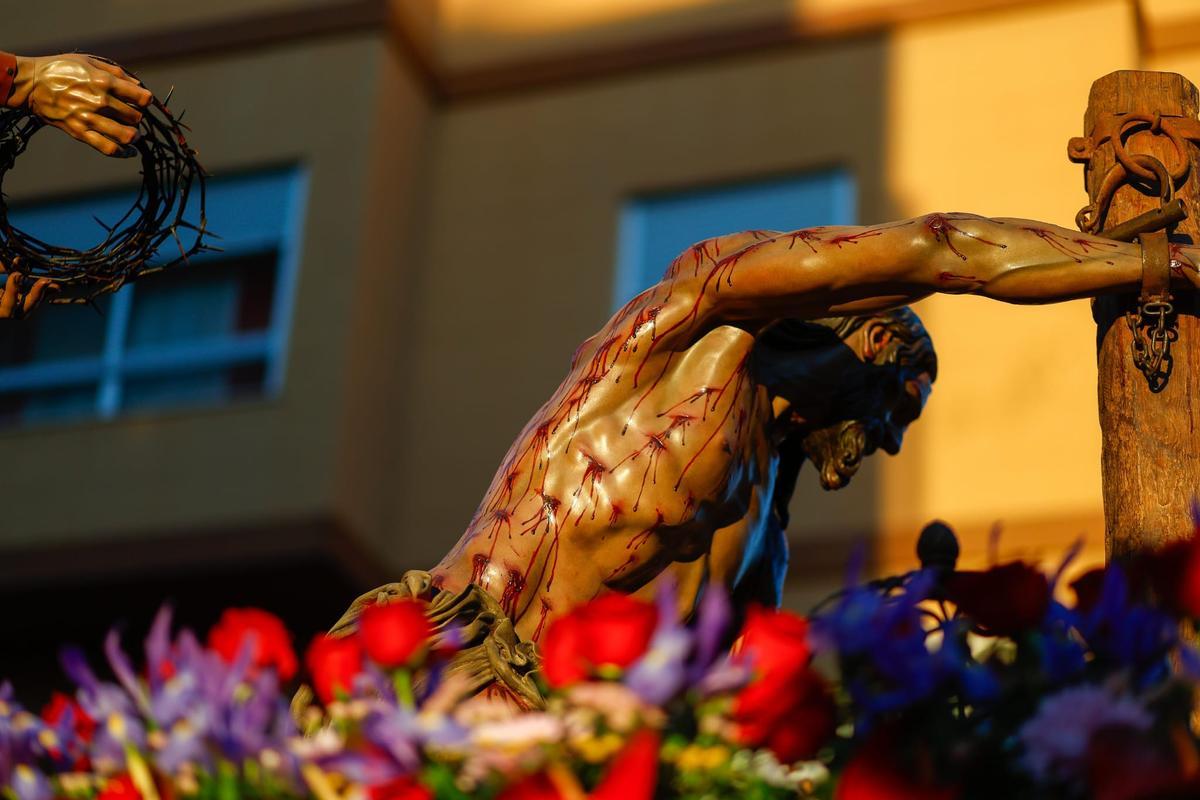Así ha sido el Santo Entierro de la Semana Santa Marinera de València