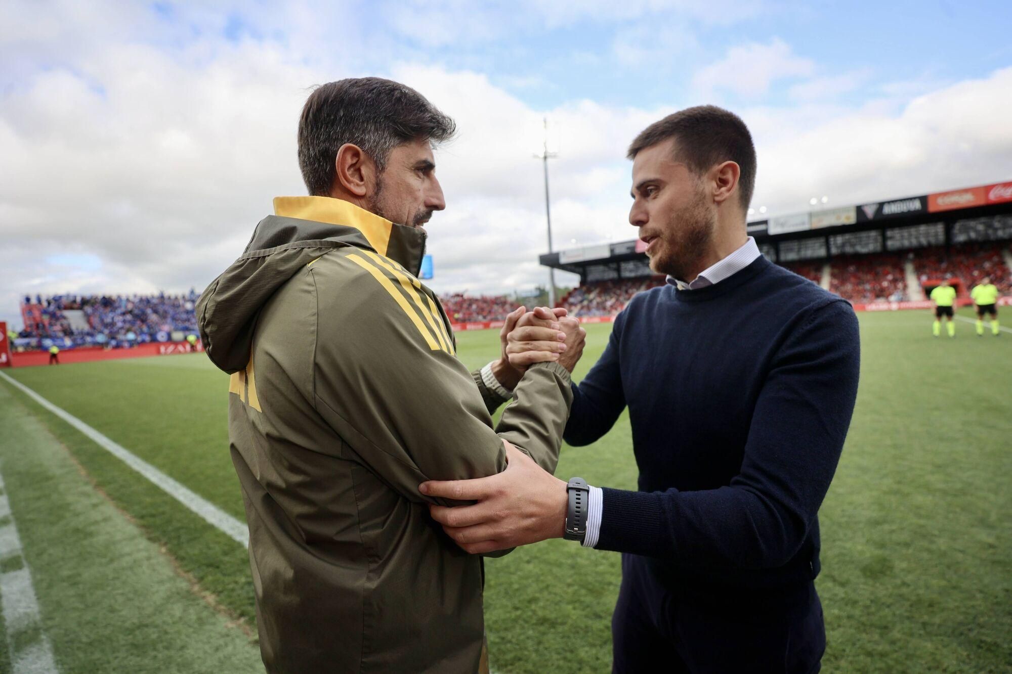 EN IMÁGENES: Ambientazo en el primer partido de la final por el ascenso a Primero entre Mirandés y Real Oviedo