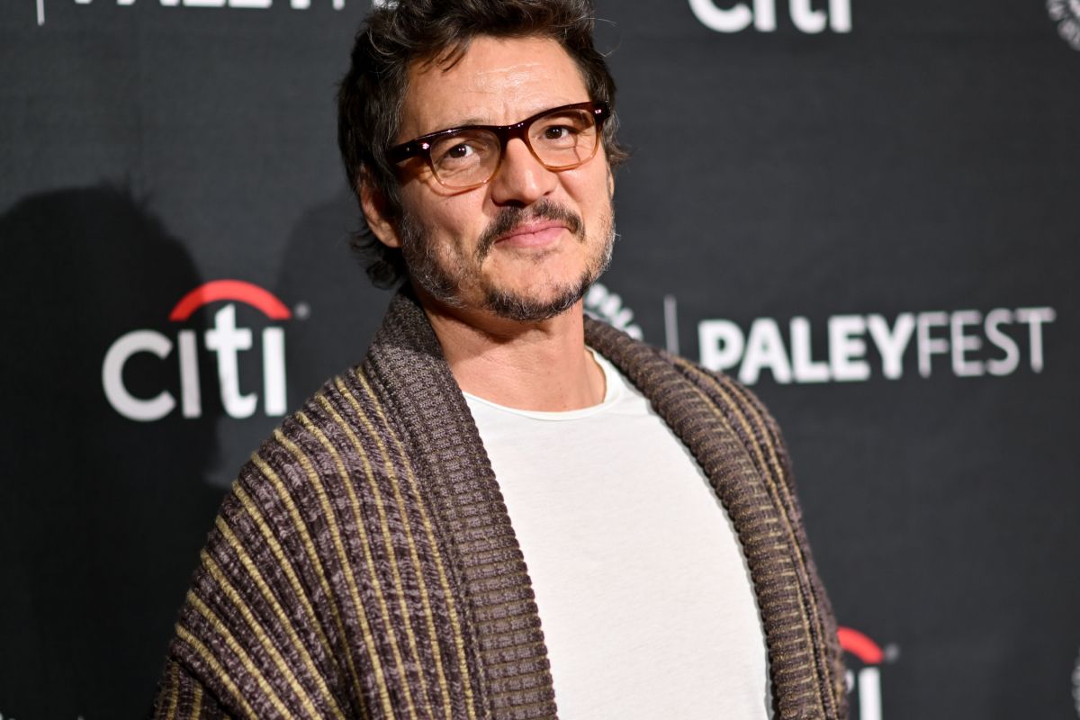Pedro Pascal en la première de 'The Mandalorian', Los Ángeles.