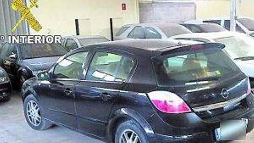 Cinco detenidos, 3 en Vinaròs, por vender coches en depósito judicial