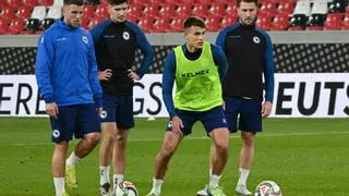 Bazdar debuta con Bosnia con media hora en la goleada ante Alemania
