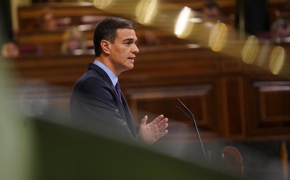 Pedro Sánchez interviene en el pleno del Congreso.