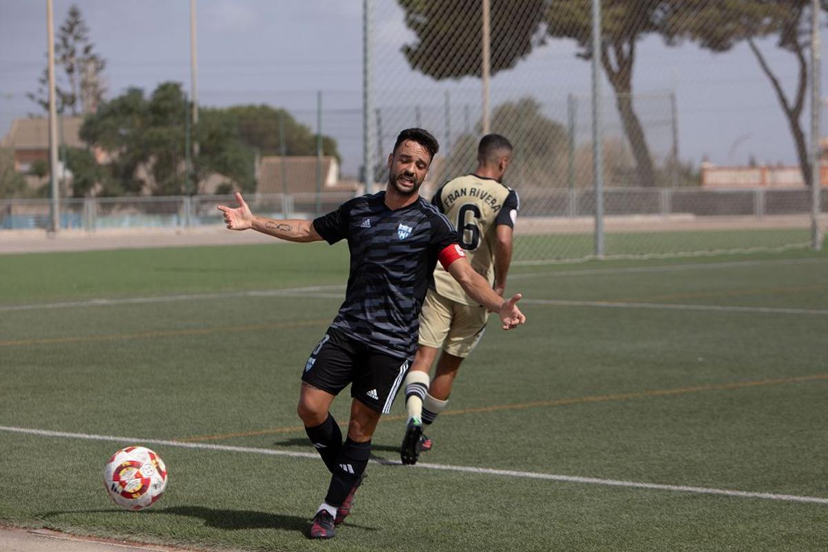 Todas las imágenes del encuentro entre La Unión y el Deportivo Linares Todas las imágenes del encuentro entre La Unión y el Deportivo Linares