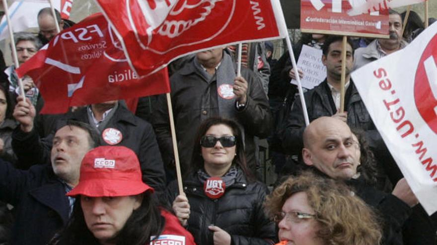 Protesta sindical por el plan de recortes.  // Xoán Álvarez