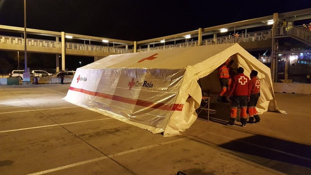 Un incendio obliga a desviar un ferry de la ruta Marsella-Argel a Alcúdia