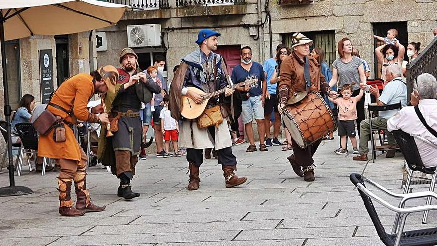 Una Festa da Istoria en formato reducido y con aforo limitado por el COVID - Vimarsana News