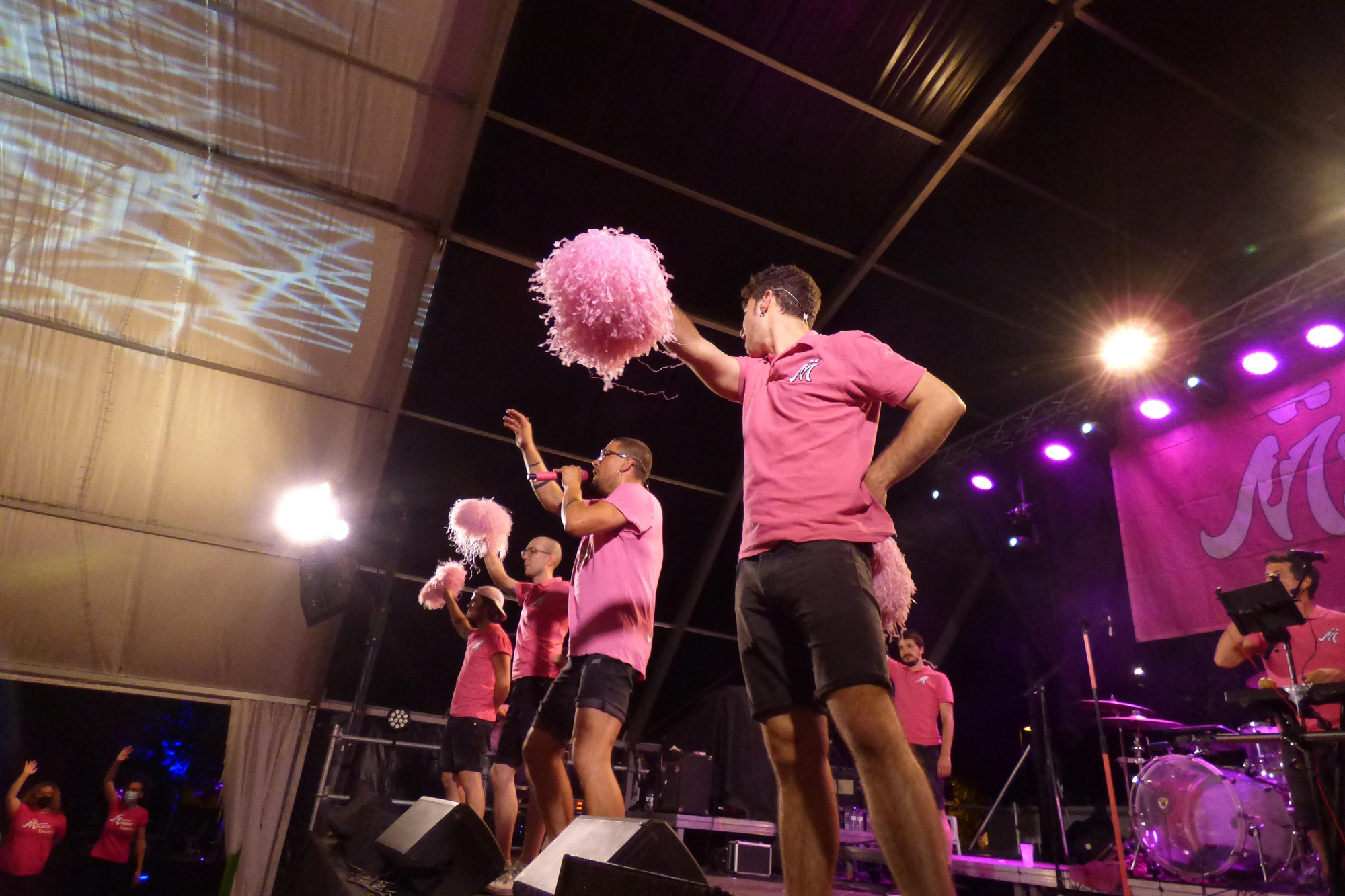 Les festes de Sant Pere de Figueres han obert la porta a un estiu musical i de diversió