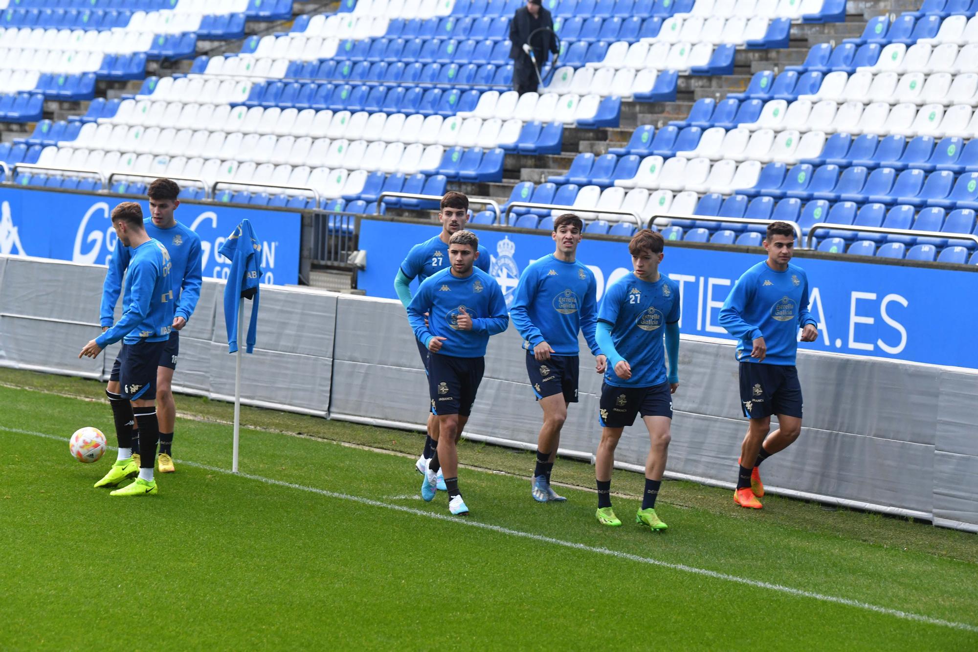 El Dépor prepara en Riazor su encuentro ante el Rayo Majadahonda