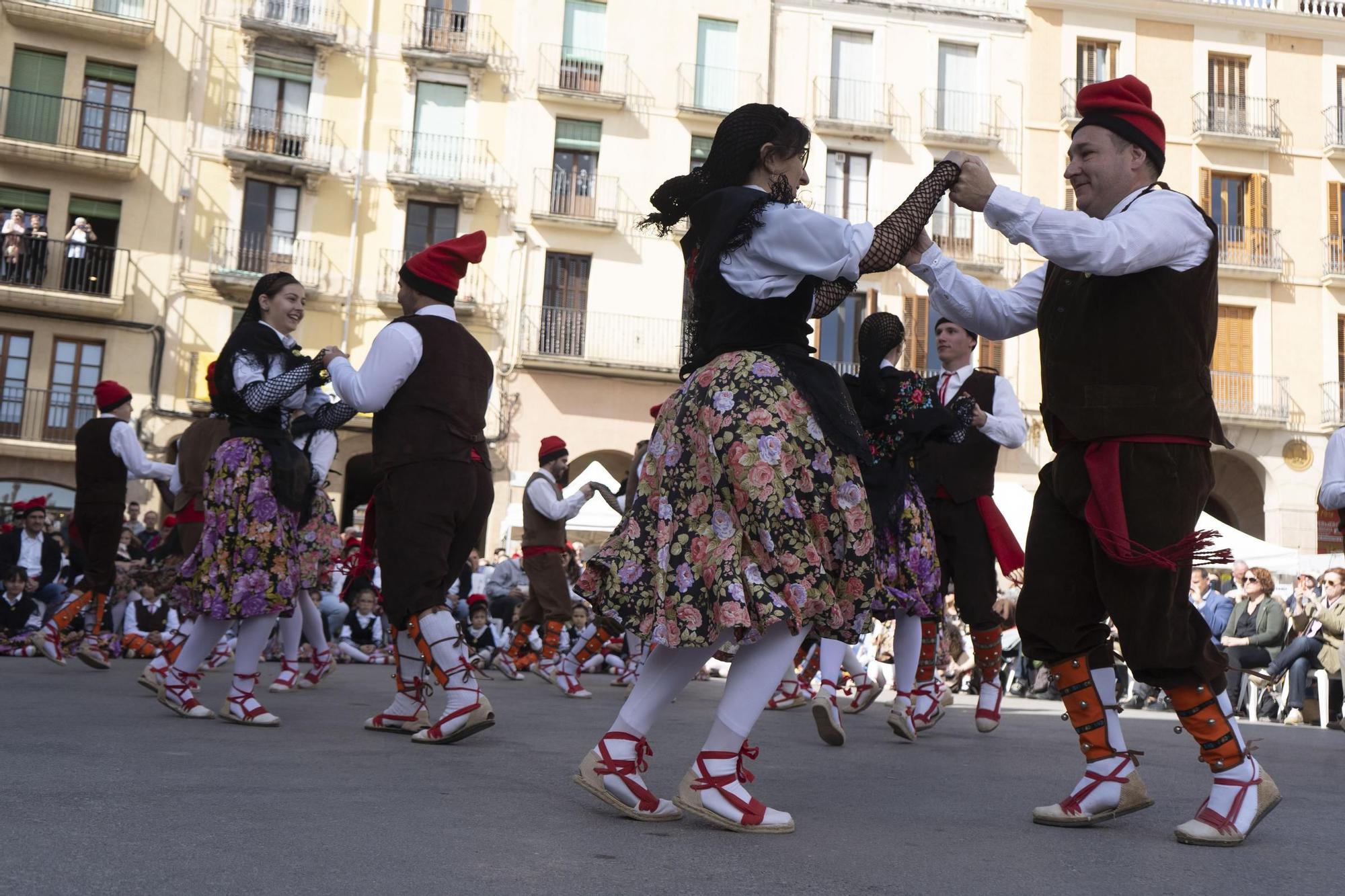 Totes les imatges de la trobada de balls de cascavells de Cardona