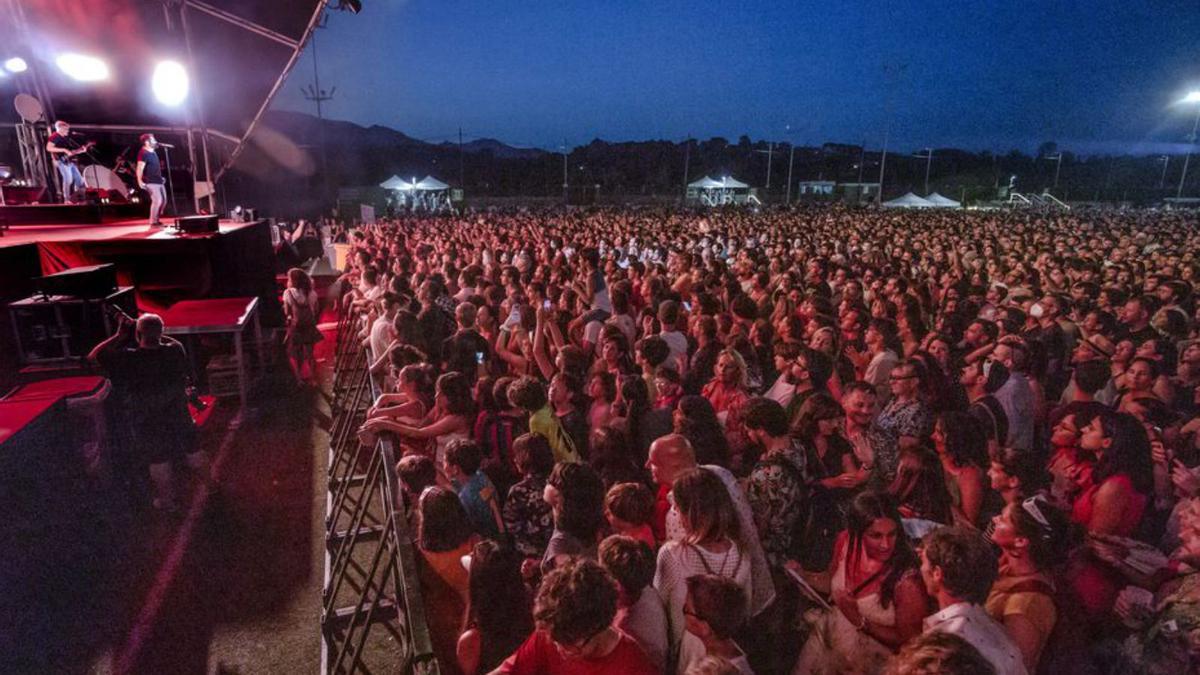 La vuelta de los Antònia Font fue multitudinaria. |