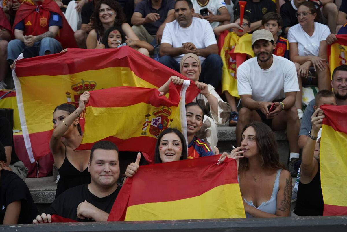 Busca't a les imatges del partit de la final del mundial a l'estadi del Nou Congost