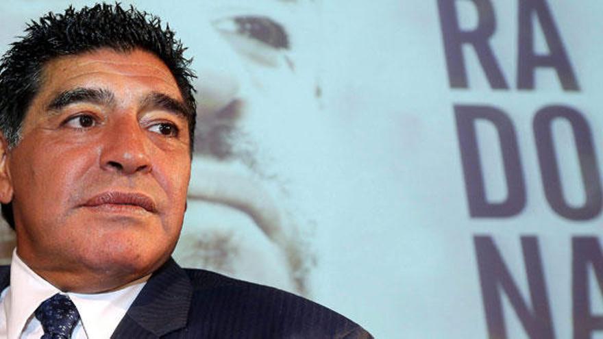 Maradona, sobre Casillas: &quot;Hoy le doy la razón a mi amigo Mourinho&quot;