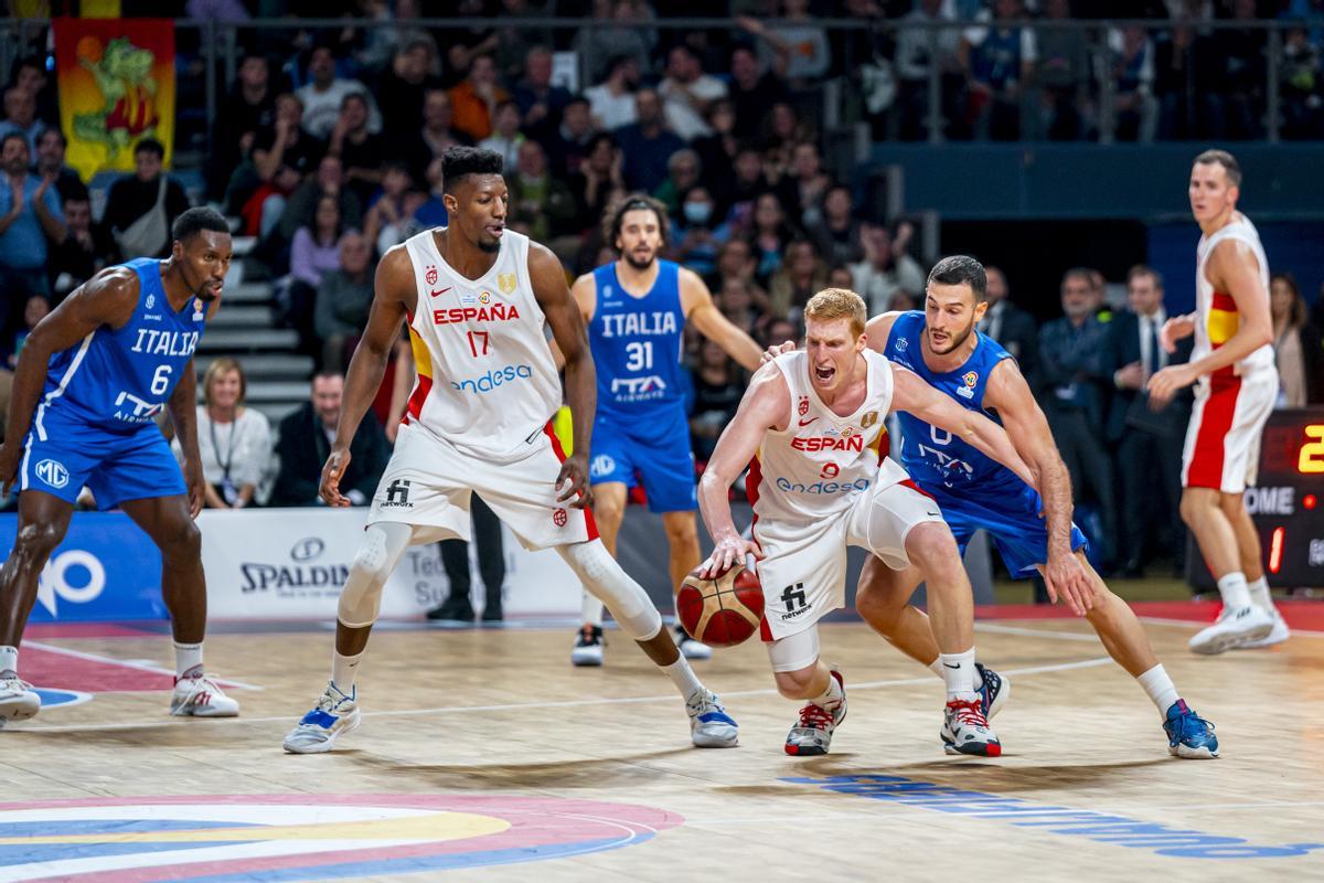 Último partido de España ante Italia en la fase de clasificación