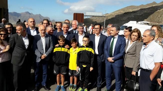 Inauguración de la nueva carretera de La Aldea