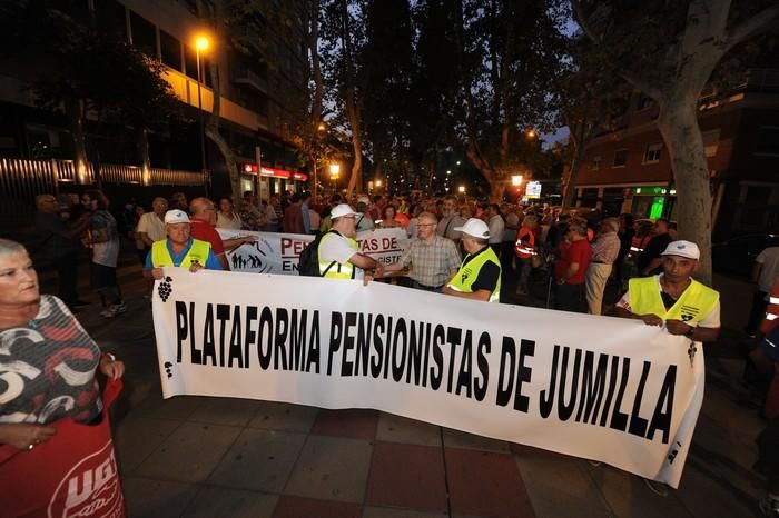 Los pensionistas toman la calle