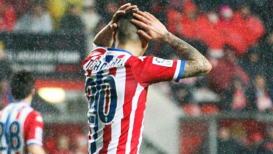 Sanabria se lamenta tras una oportunidad fallada ante el Espanyol.