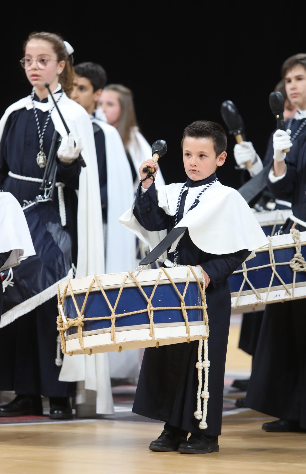 Los cofrades más pequeños de Zaragoza calientan motores para la Semana Santa