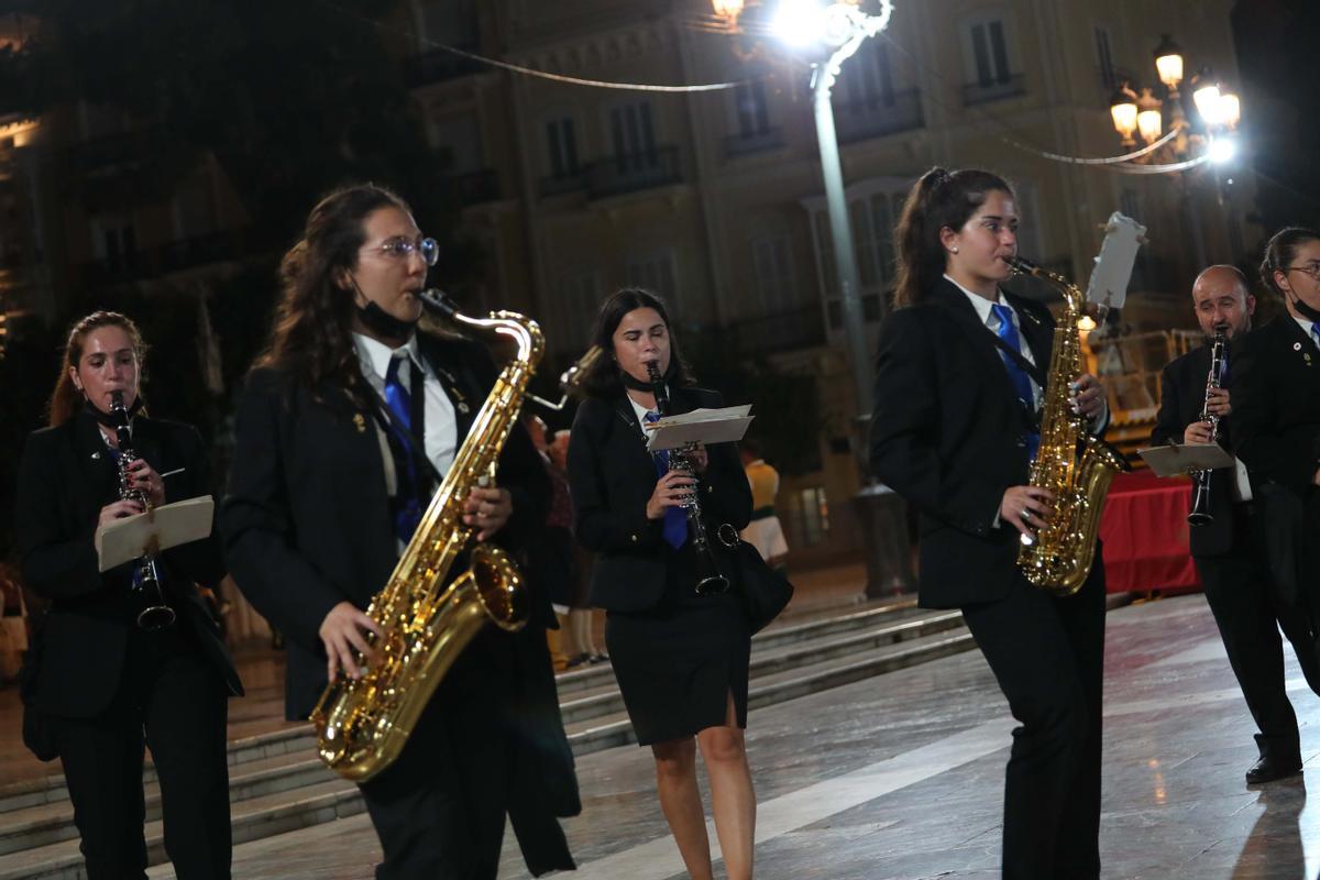 Búscate en el primer día de Ofrenda, 3 de septiembre, en la entrada por la calle Caballeros desde las 22.00 a 23.00