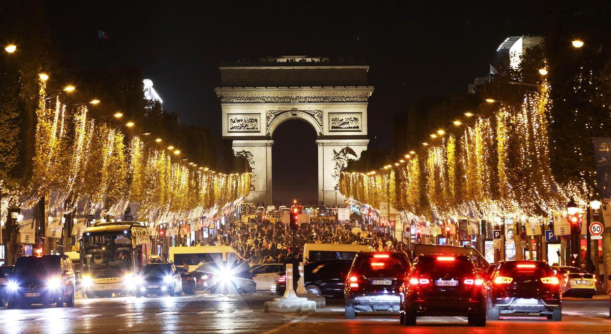 Campos Elíseos en París, Francia.