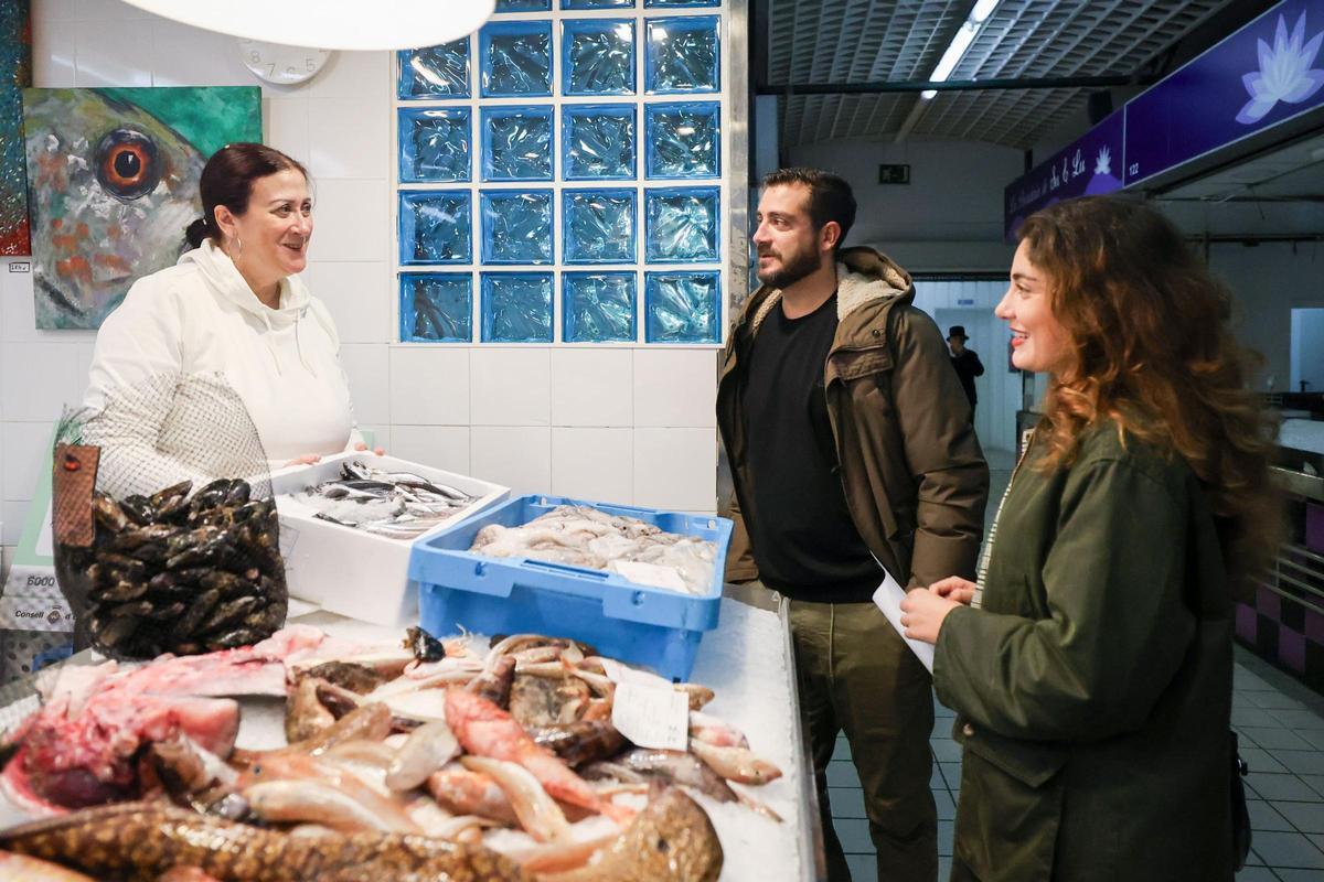 Cómo gastar 6.000 euros en una mañana de compras en Ibiza