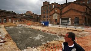 Veïns de Sant Andreu recuperen l’esperit de la vella Fabra i Coats.