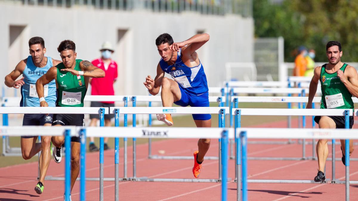 Quique Llopis, en plena carrera.