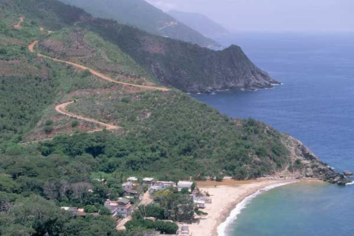 Chichiriviche es una de las playas más turísticas del norte del país.