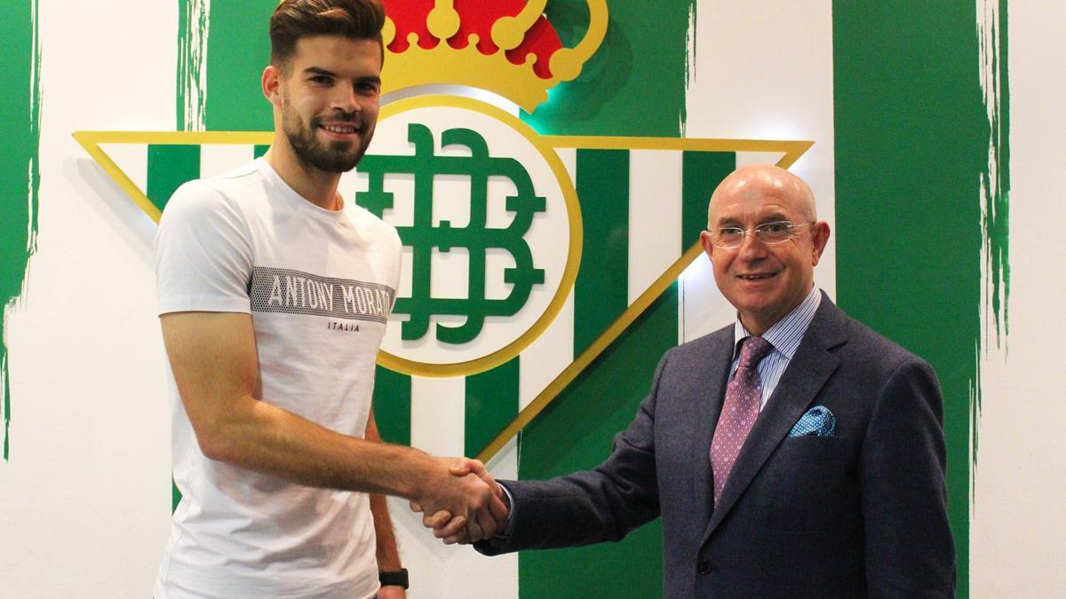 Carlos Blanco, junto a Serra Ferrer. / Real Betis