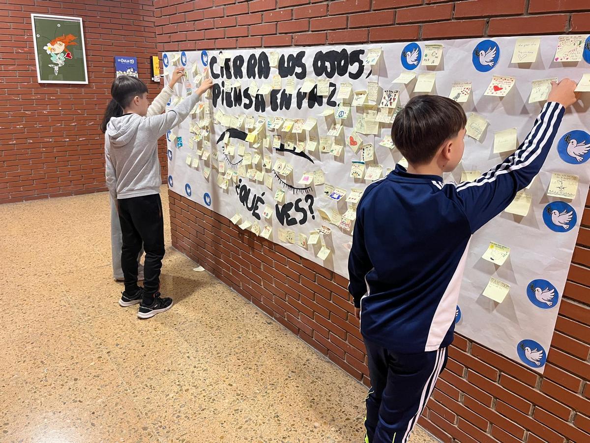 Celebración del día de la Paz en los centros educativos