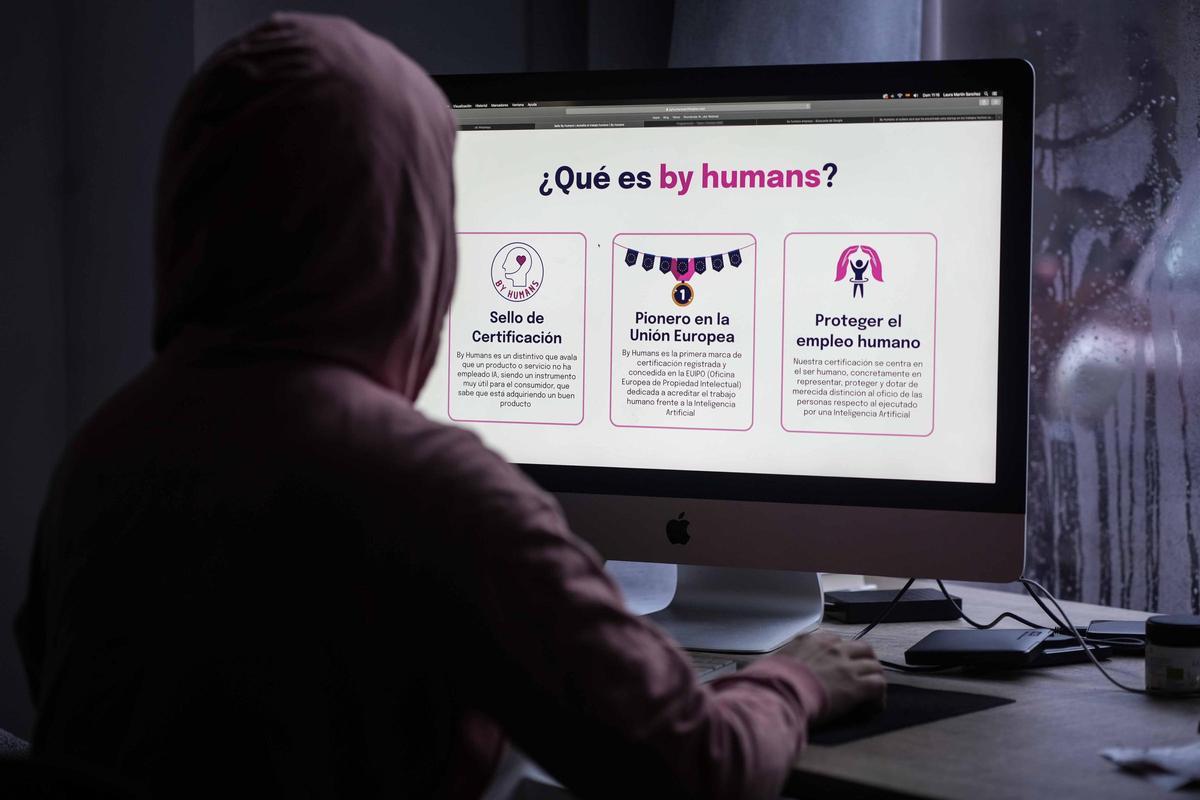 By Humans, o cómo detectar las creaciones realizadas con inteligencia artificial.