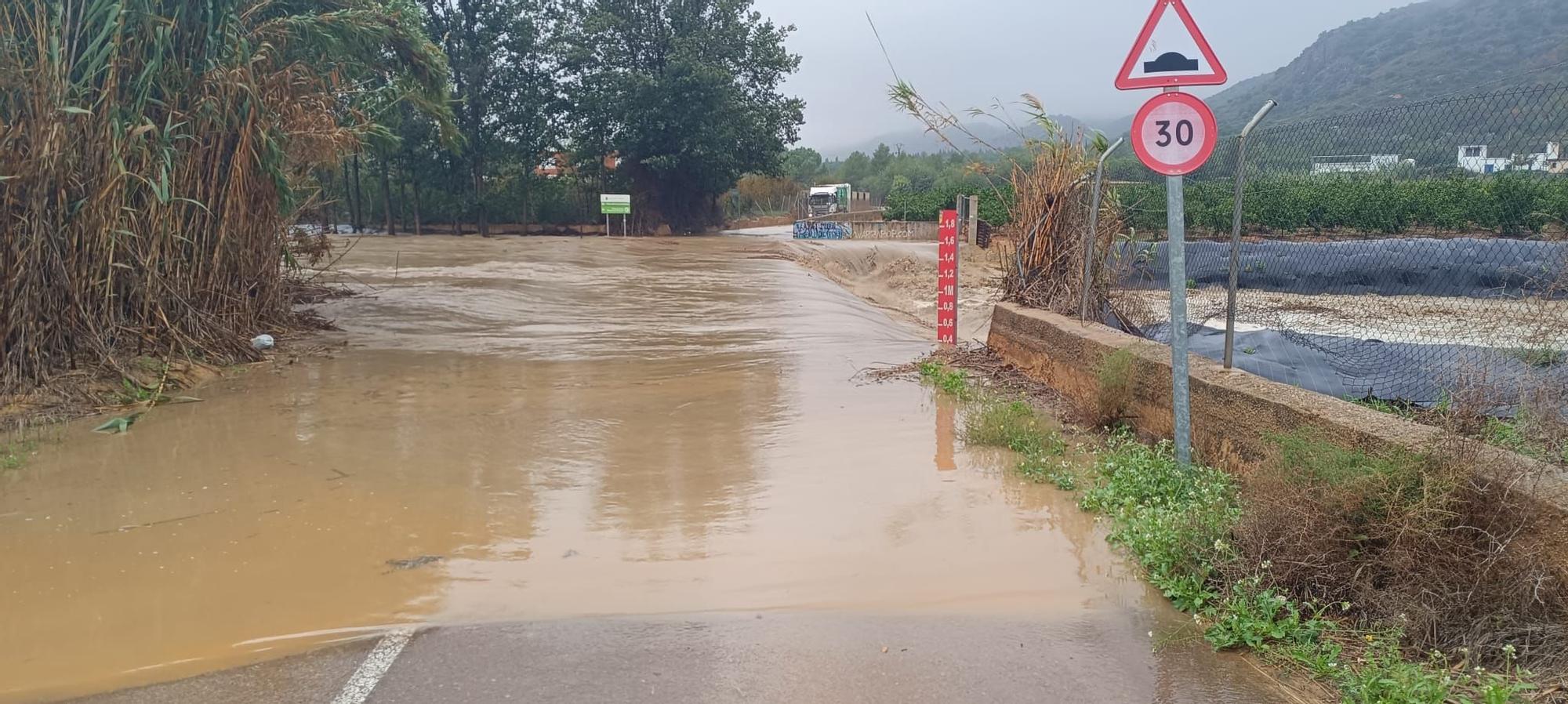 Los efectos de la DANA en caminos rurales de Torrent
