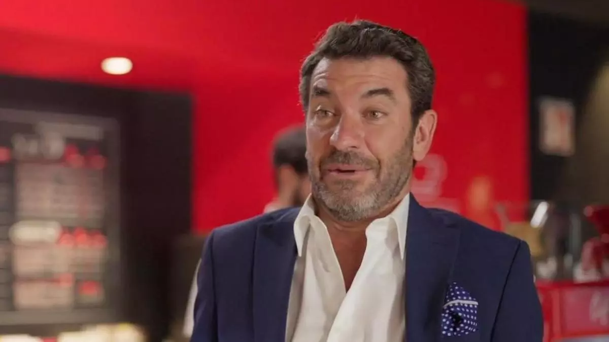 Arturo Valls passa del coaching de la Lola... i potser no és la millor decisió