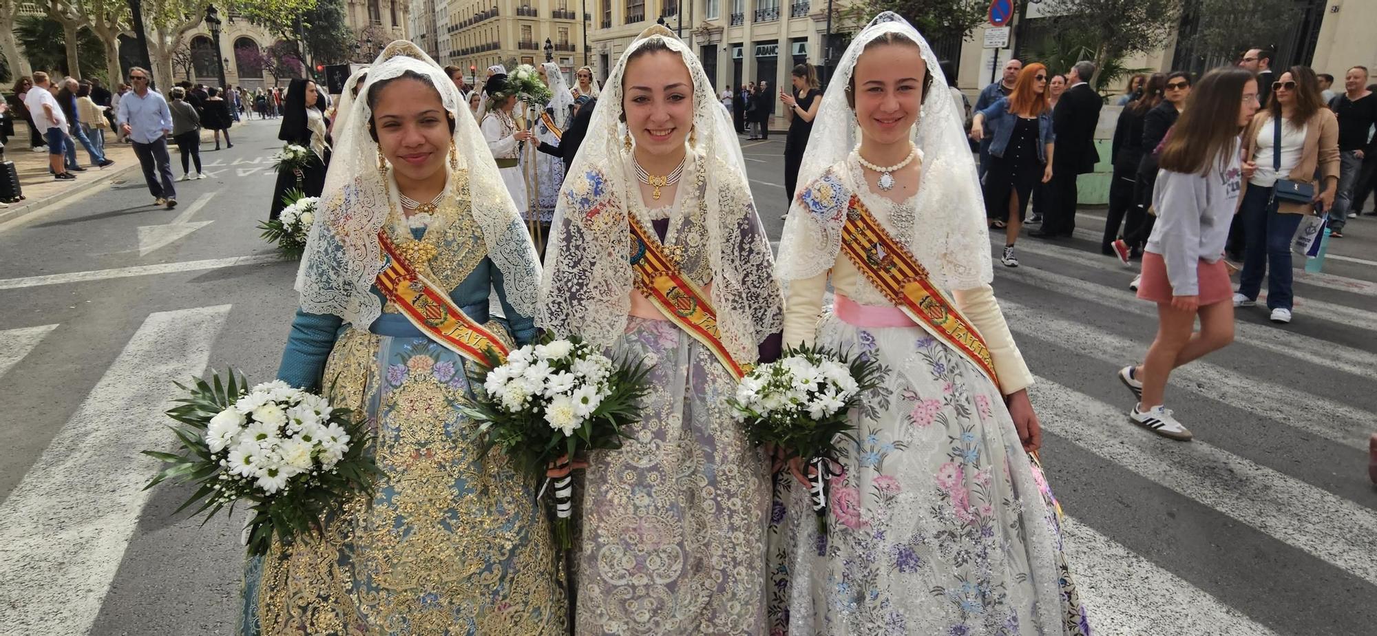 Las Fallas en la Ofrenda de San Vicente Ferrer 2024