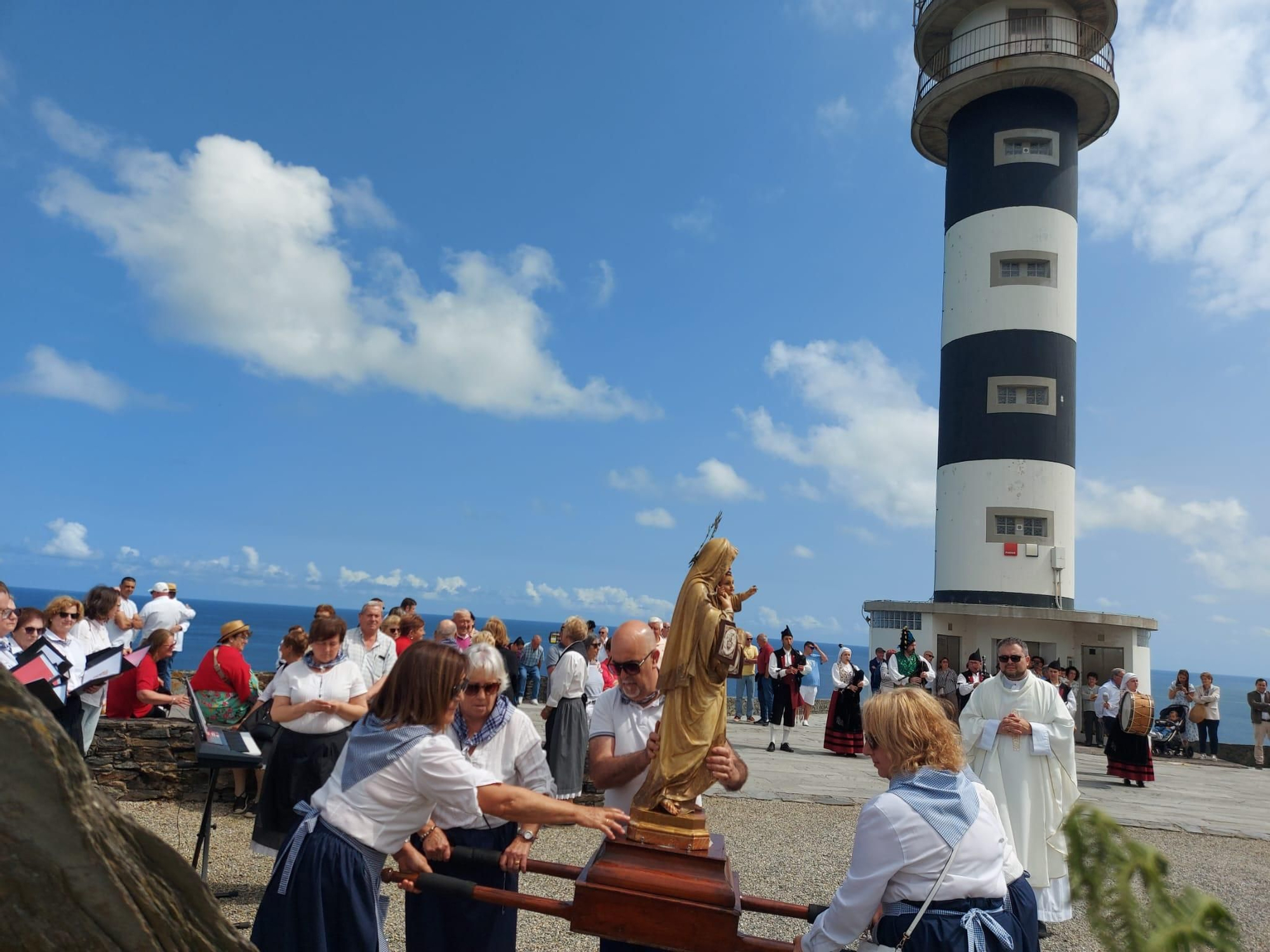 En imágenes: Así fue el XV Día del Mar de Ortiguera, en Coaña