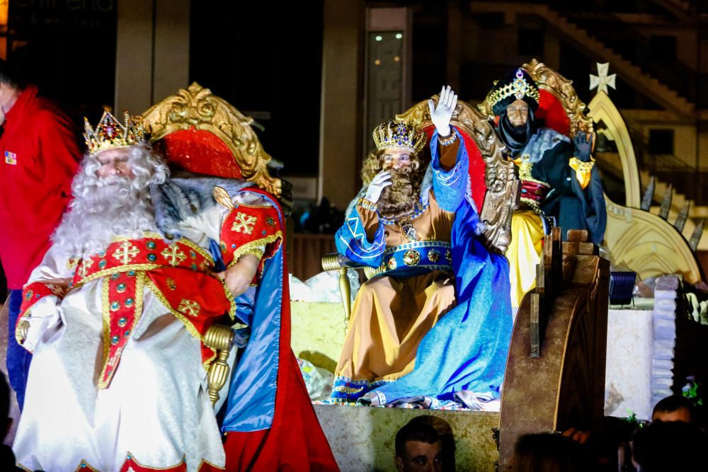 Benidorm aclama a los Reyes Magos.