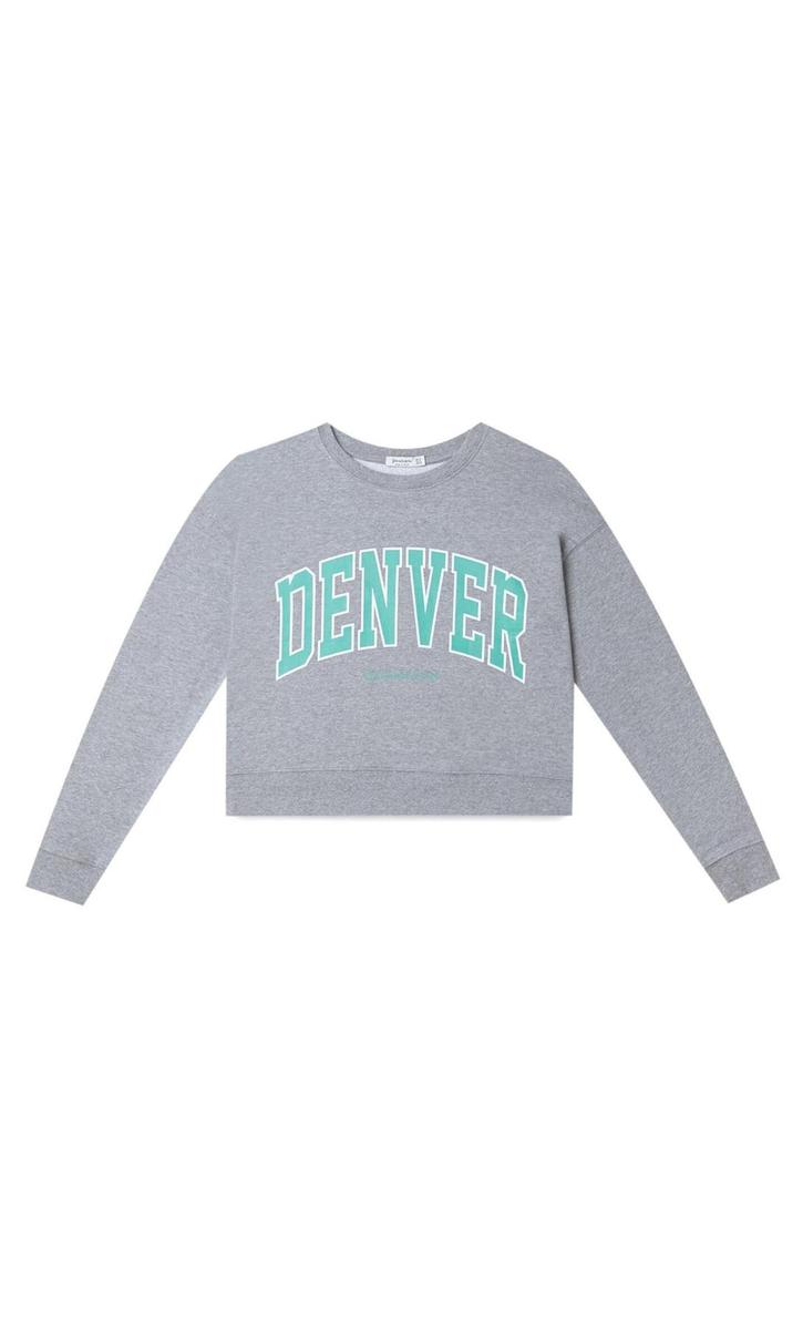 Sudadera Denver de Stradivarius. (Precio: 12,99 euros)