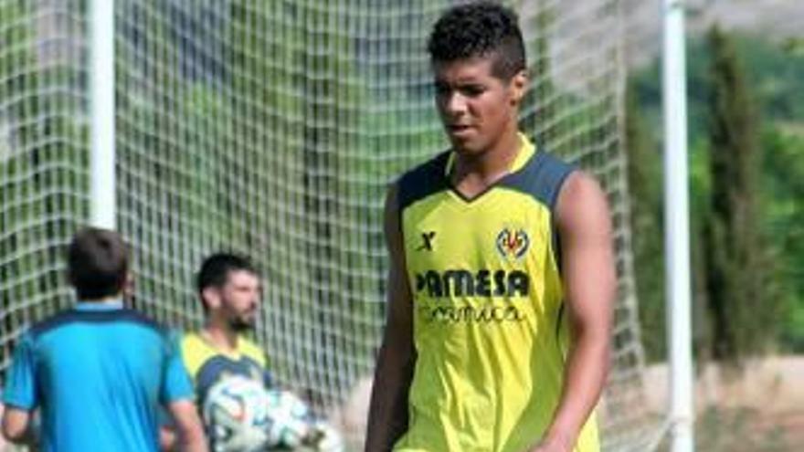 Carlos Julio Martínez, defensa del Villarreal B.