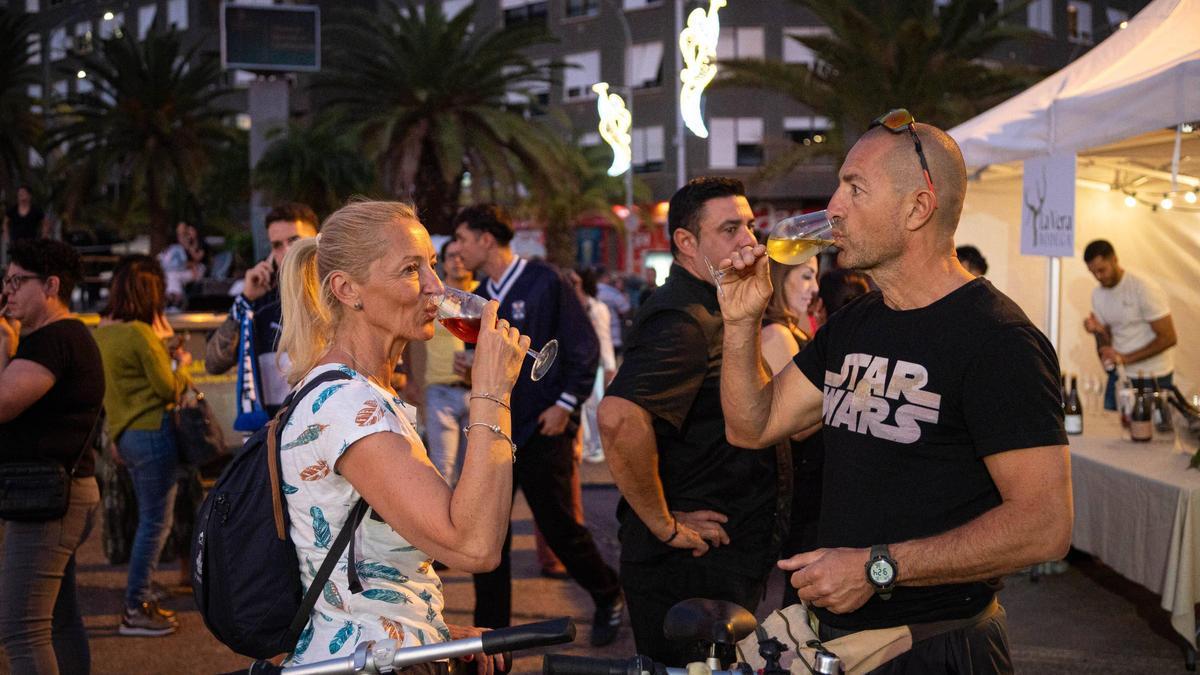 Feria de Tapas y Vinos en Santa Cruz.