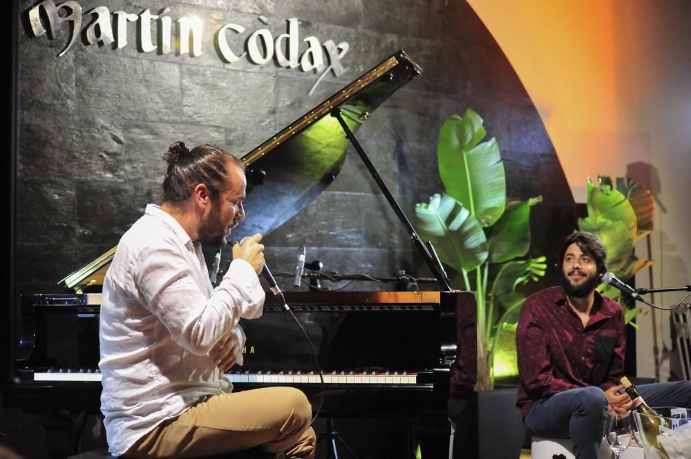 “Os Xoves de Códax” fusiona vino y jazz con Salvador Sobral y Abe Rábade
