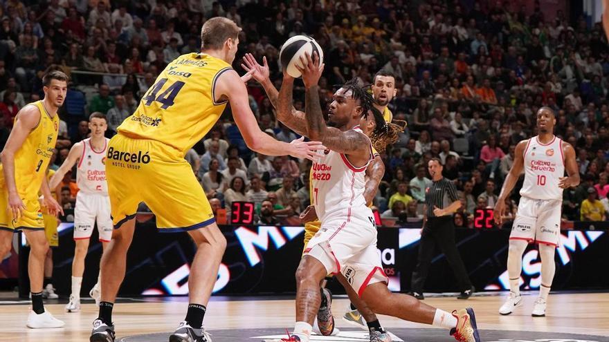 El Valencia BC se crece en la prórroga para citarse con el Madrid en la semifinal