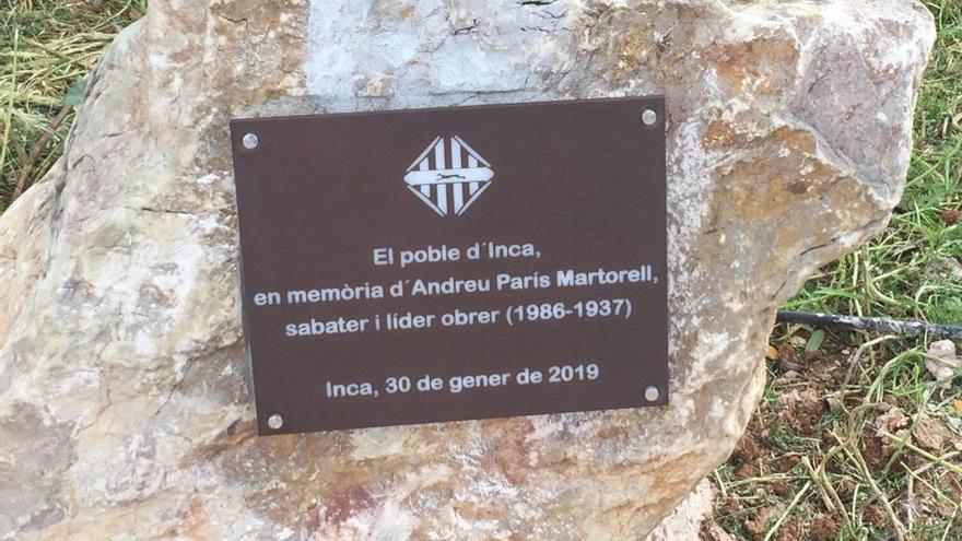 Oleada de &#039;memes&#039; por un error en una placa de homenaje en Inca