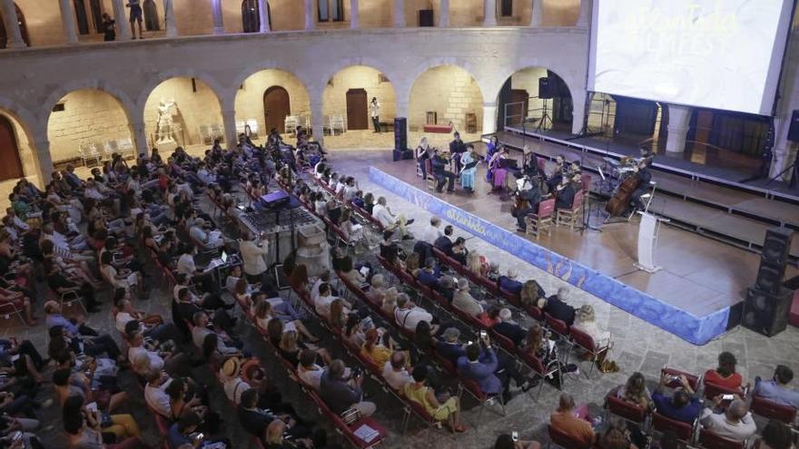 Tributo a Guy Hamilton: En imágenes y música, ayer en el Castell de Bellver