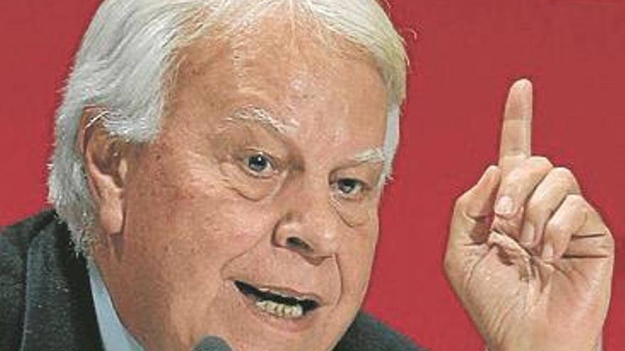 Felipe González lanza ‘puyas’ a Pablo Iglesias