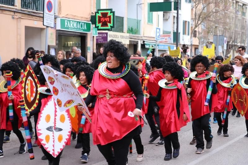 Primeros carnavales en los colegios