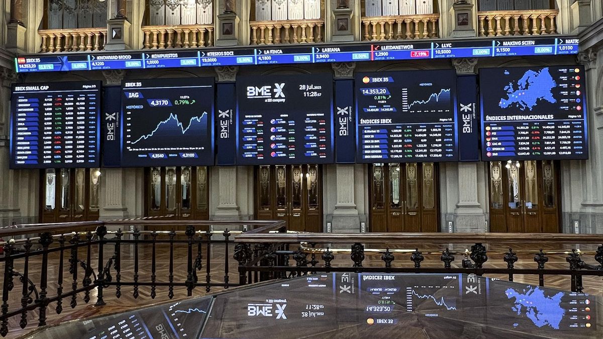 El Ibex 35 se impulsa un 1% y rompe la barrera de los 14.500 puntos tras la decisión de la Fed
