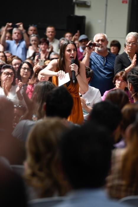 CANARIAS Y ECONOMIA. EDIFICIO MILLER. LAS PALMAS DE GRAN CANARIA. Mitin dePodemos con Irene Montero en el Edificio Elder del Parque Santa Catalina  | 31/03/2019 | Fotógrafo: Juan Carlos Castro